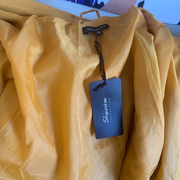 Mustard yellow jacket - Picture 7 of 11